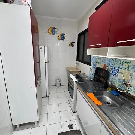 Lindo apartamento próximo a praia-2